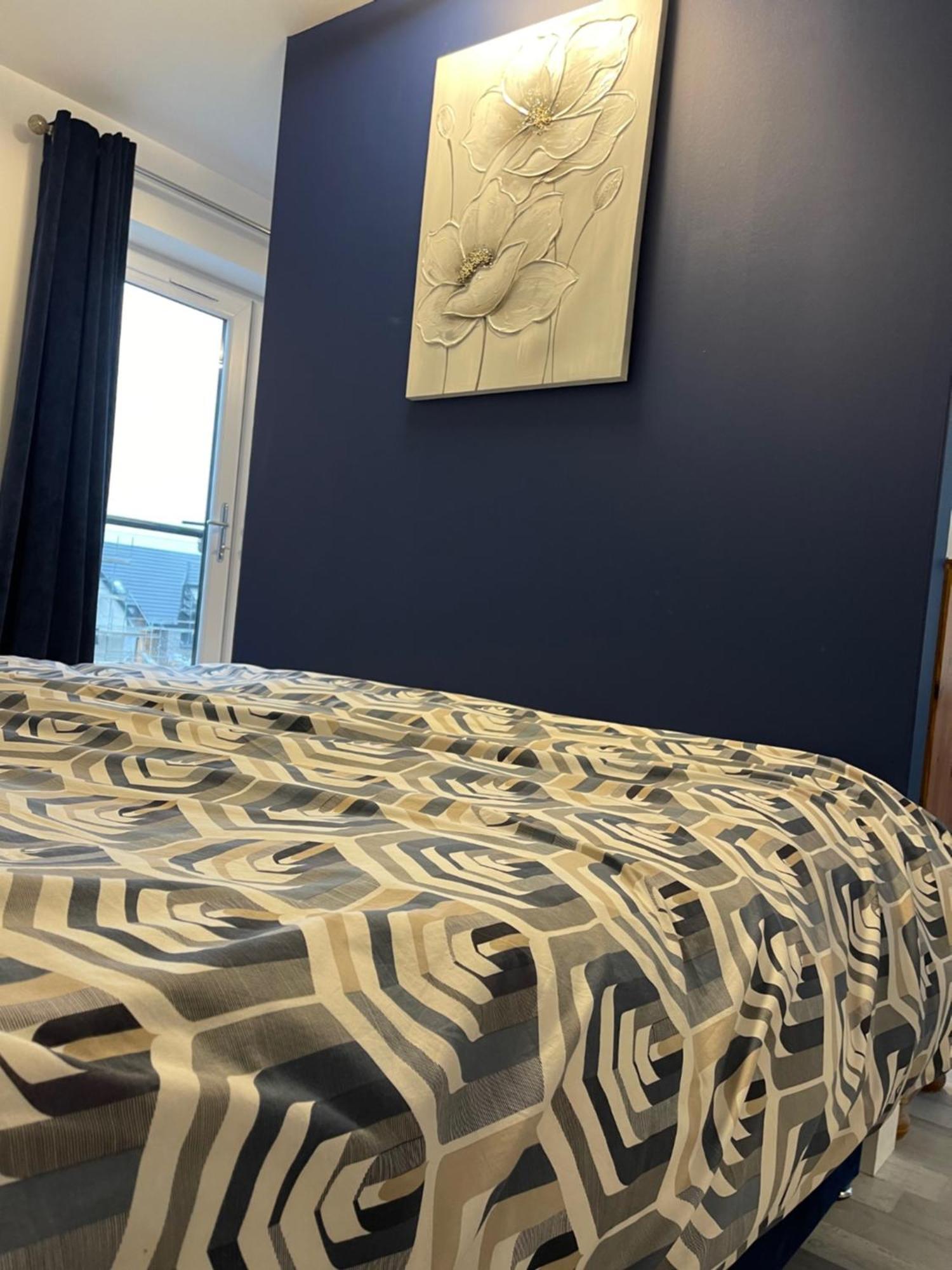 Lochside Loft - Self Catering Apartment For 2 In A Great Location For Inverness Airport And Both Cabot Highlands & Nairn Golf Courses Exteriör bild